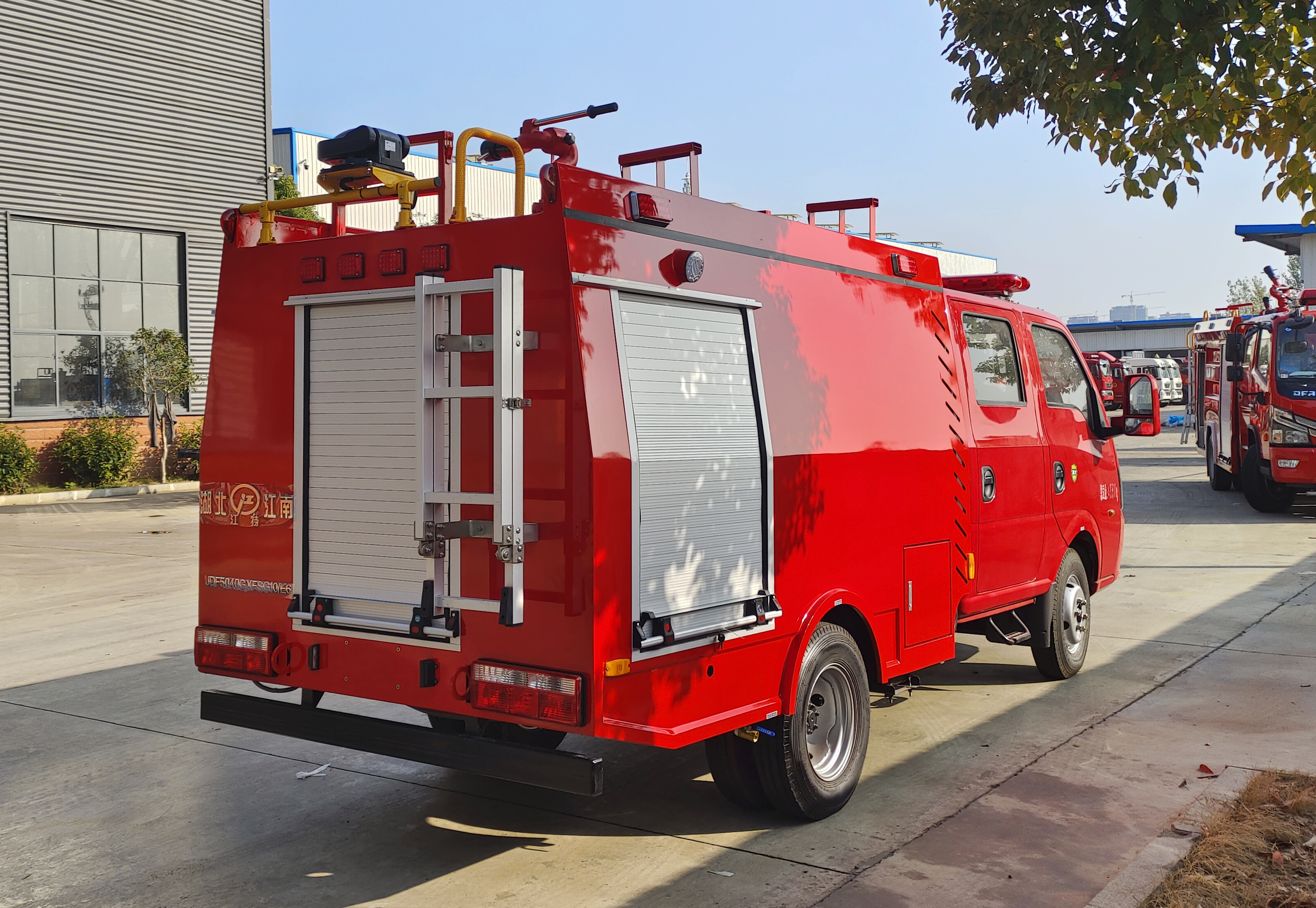 东风双排消防车（C1驾证）