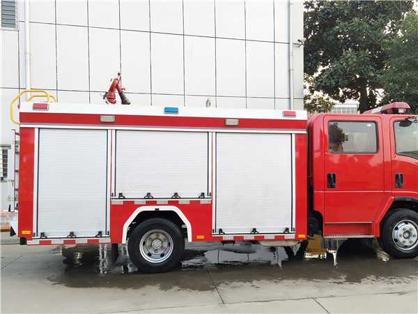 2.5吨消防车