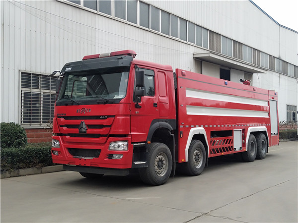 24-25吨消防车