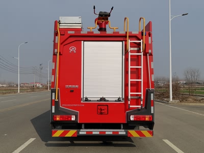 解放17吨消防车