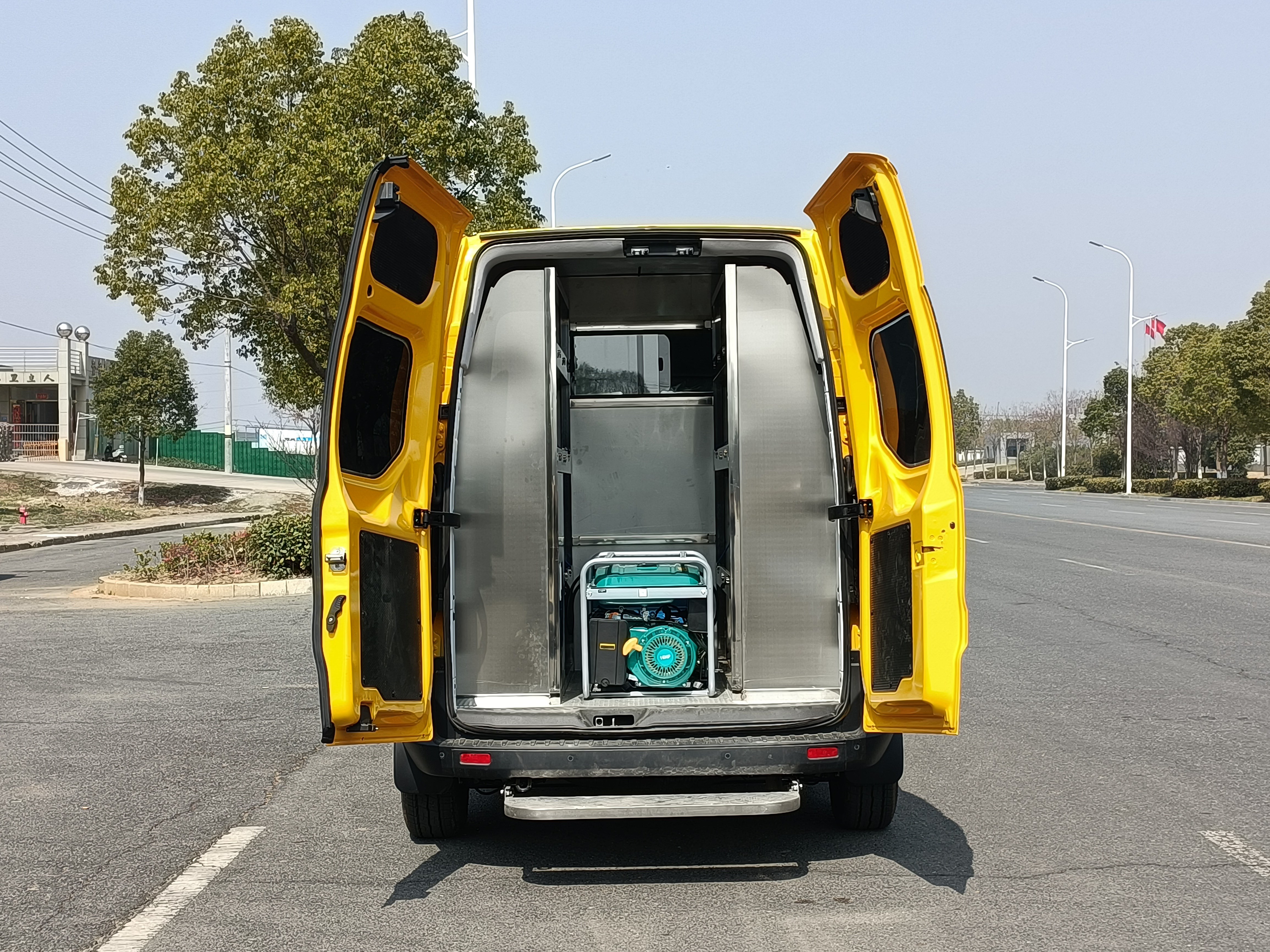 福特V362救险车/气防车